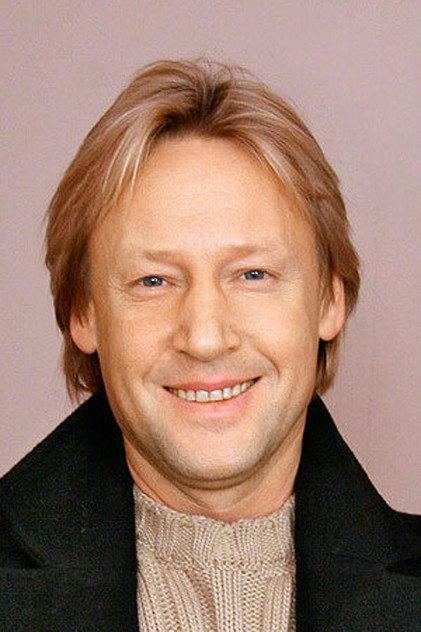 Dmitriy Kharatyan - Actor Profile Photo