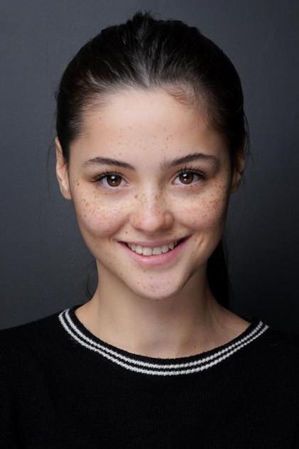 Derya Pınar Ak - Actor Profile Photo