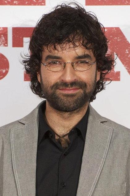 Mateo Gil - Actor Profile Photo