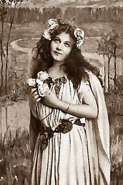 Florence Barker - Actor Profile Photo