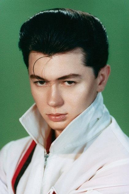 Elliot James Reay - Actor Profile Photo