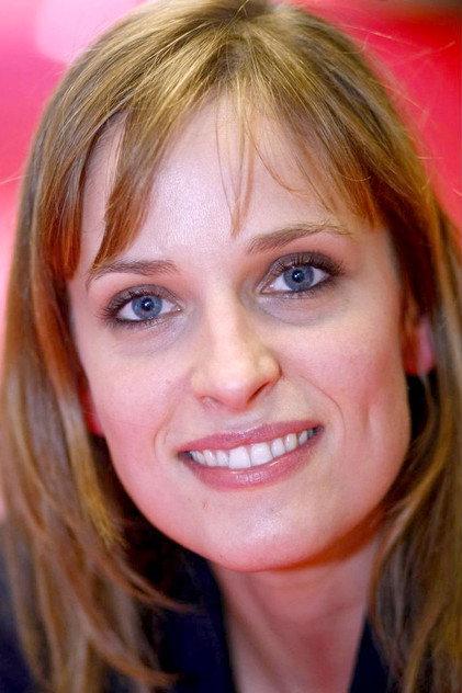 Julie Bernard - Actor Profile Photo