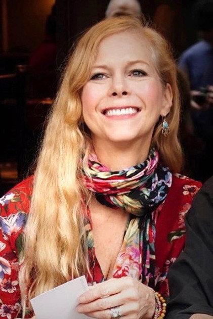 Elizabeth Farrington - Actor Profile Photo