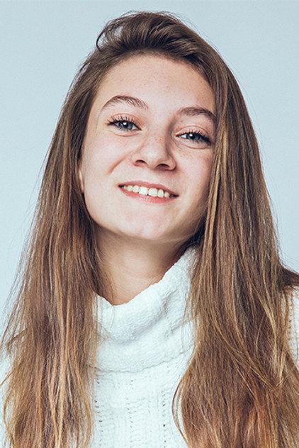 Vivi-Anne Riel - Actor Profile Photo