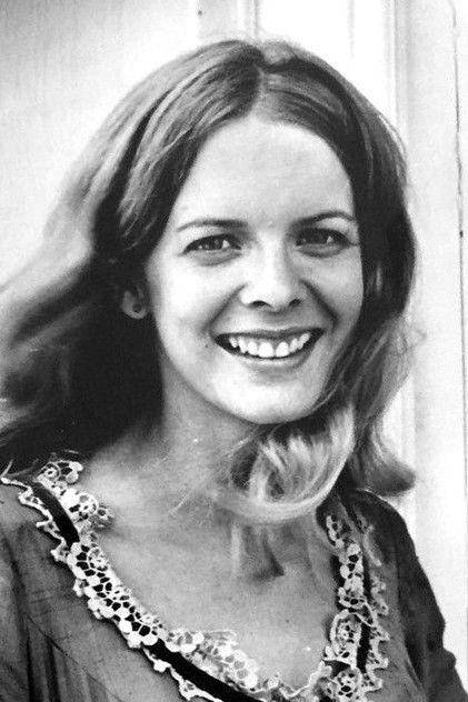 Diana Ewing - Actor Profile Photo