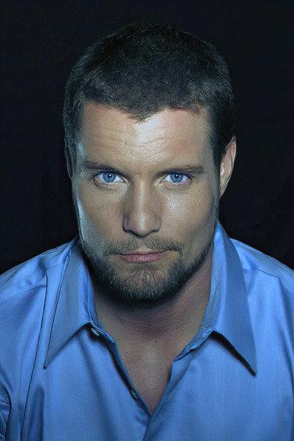 Damien Puckler - Actor Profile Photo