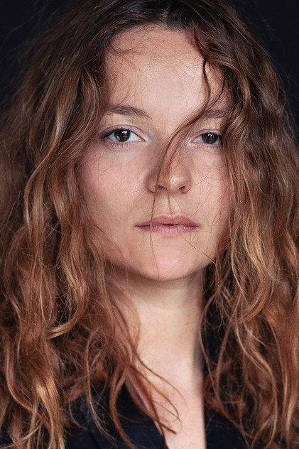 Alice Fischer - Actor Profile Photo