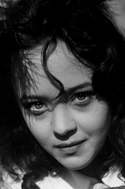 Nora Mäkinen - Actor Profile Photo