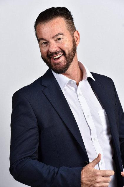 Carl Medland - Actor Profile Photo