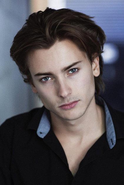 Elijah Rowen - Actor Profile Photo