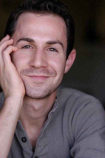 Daniel Selon - Actor Profile Photo