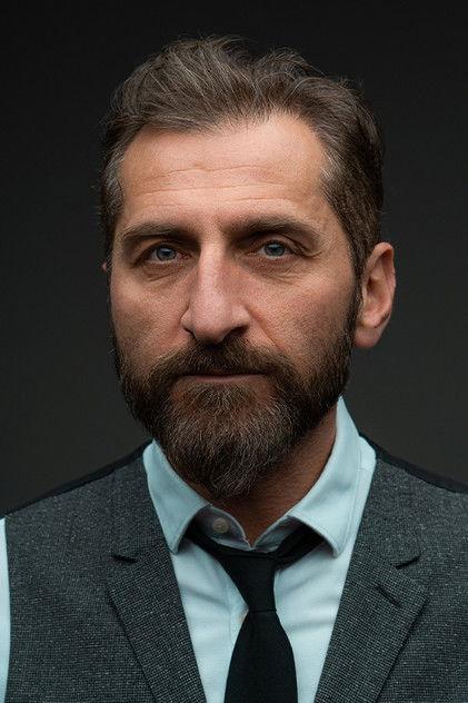 Tim Seyfi - Actor Profile Photo