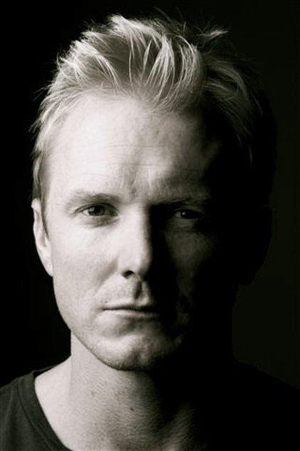 Dan Hirst - Actor Profile Photo