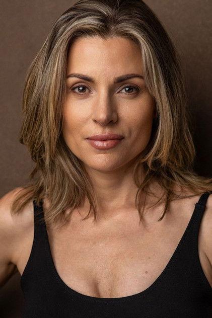 Julia Denton - Actor Profile Photo
