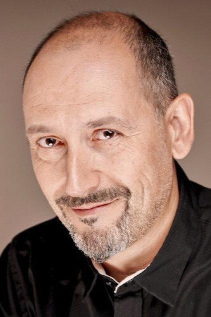 Armand Villén - Actor Profile Photo