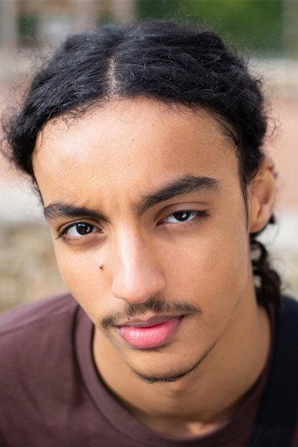 Anouar Kardellas - Actor Profile Photo