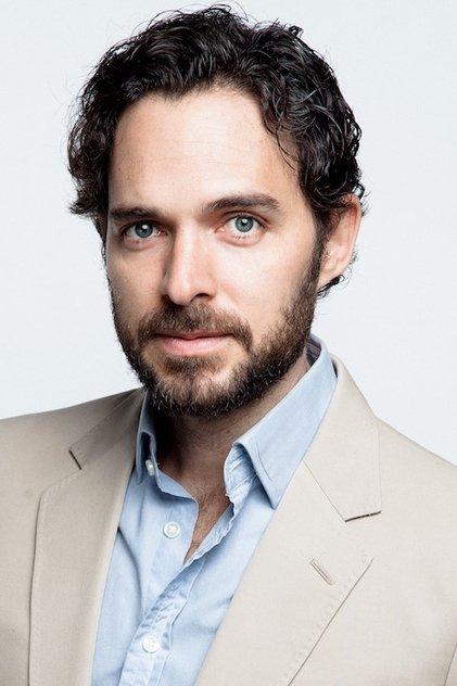Manolo Cardona - Actor Profile Photo