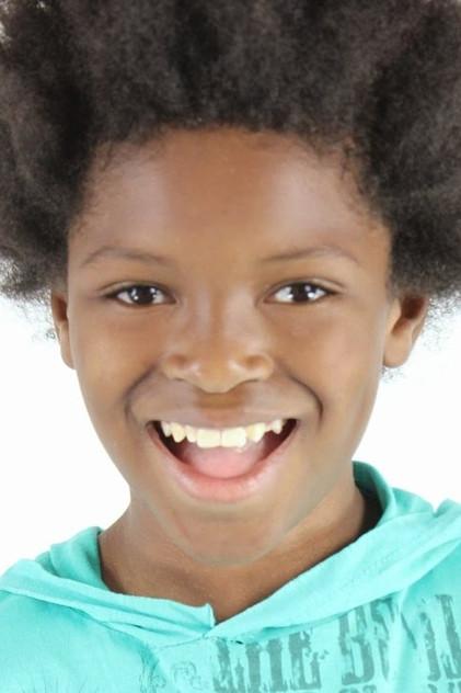 Kauan Alvarenga - Actor Profile Photo