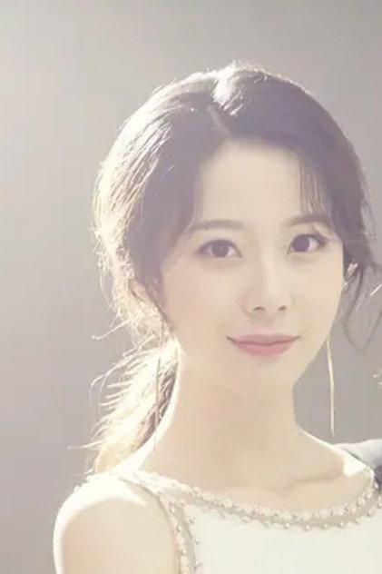 Qian Siyi - Actor Profile Photo