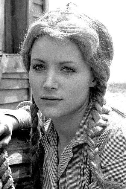Anne-Marie Balin - Actor Profile Photo