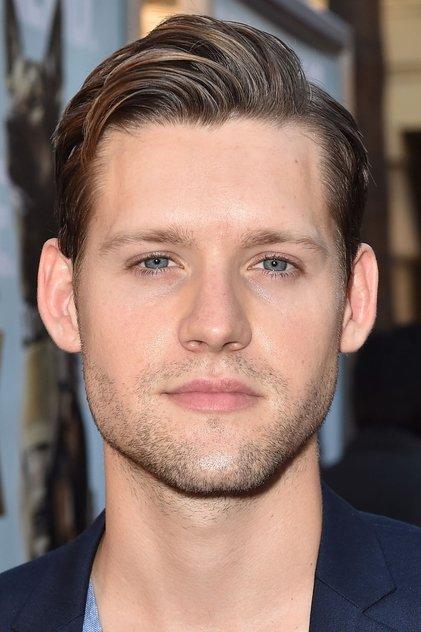 Luke Kleintank - Actor Profile Photo