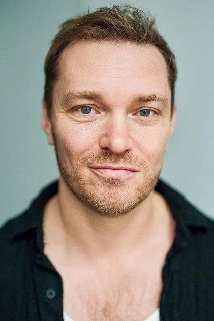 Max Wagner - Actor Profile Photo