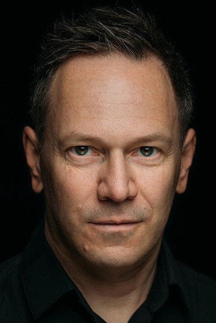 Wolfgang Oliver - Actor Profile Photo