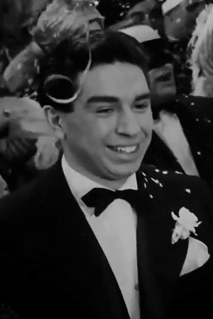 Vyron Seraidaris - Actor Profile Photo