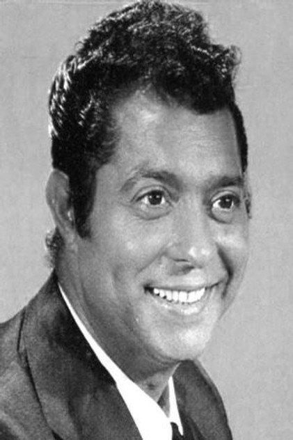 Rafael Farina - Actor Profile Photo