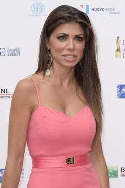 Flora Canto - Actor Profile Photo