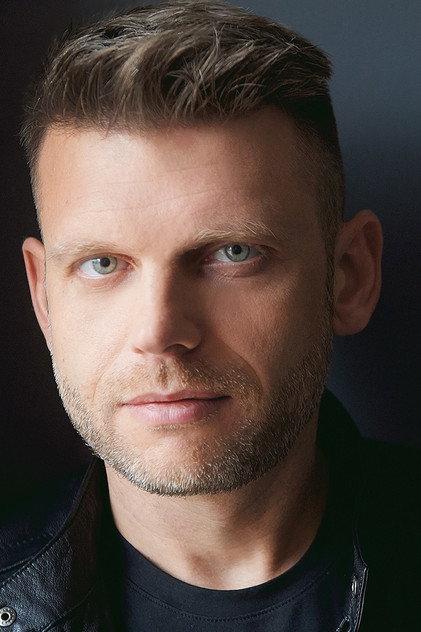 Markjan Winnick - Actor Profile Photo