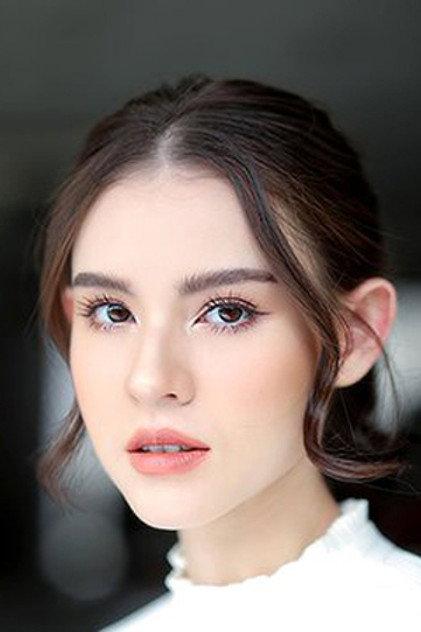 Kaewsai Crystal - Actor Profile Photo