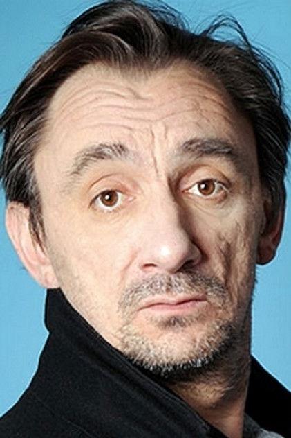 Étienne Ménard - Actor Profile Photo