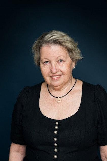 Sarah Camp - Actor Profile Photo