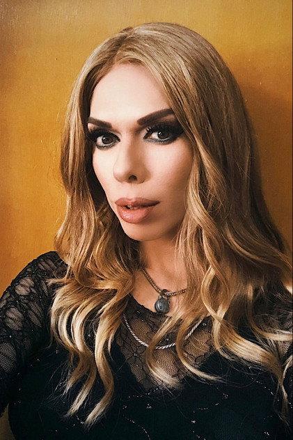 Kelly Mantle - Actor Profile Photo