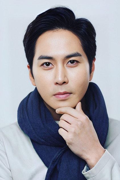 Kim Jeong-wook - Actor Profile Photo