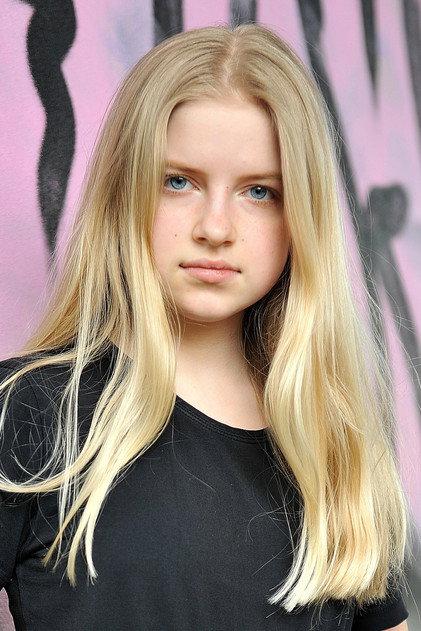 Emilia Pieske - Actor Profile Photo