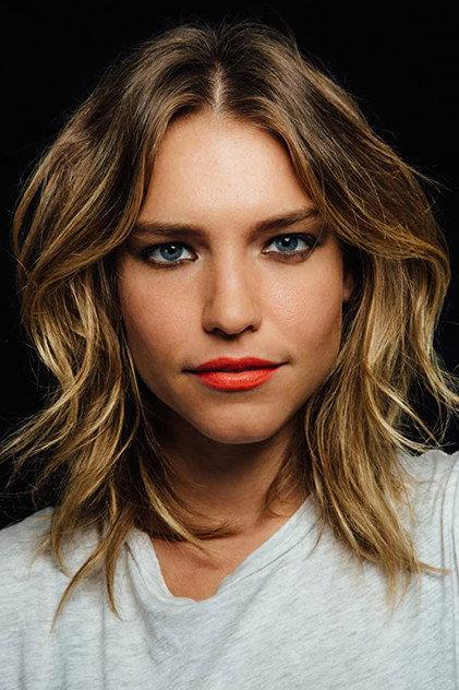 Jess Varley - Actor Profile Photo