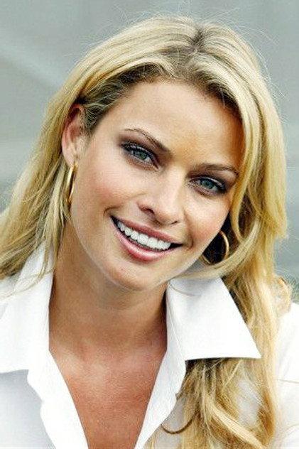 Kristy Hinze - Actor Profile Photo