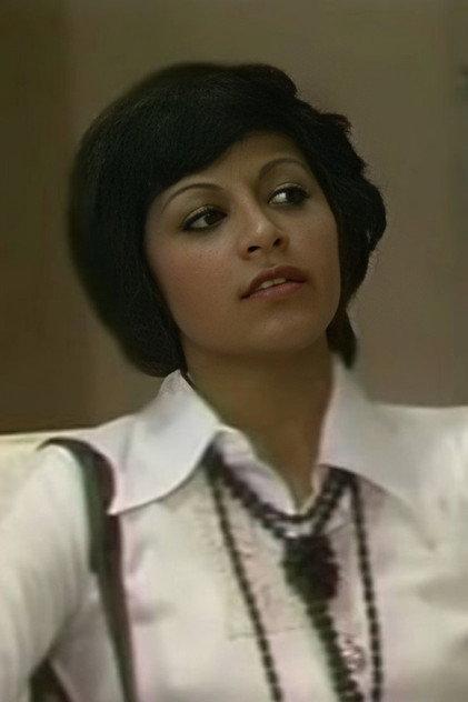 Ahlam Mubarak - Actor Profile Photo