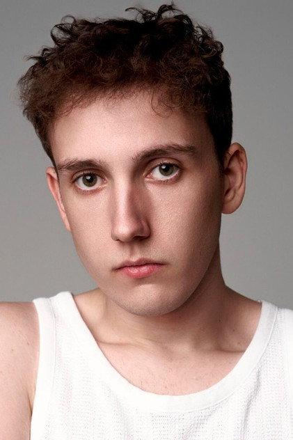César De Lazárraga - Actor Profile Photo
