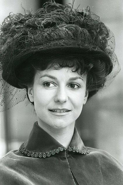 Virginie Billetdoux - Actor Profile Photo