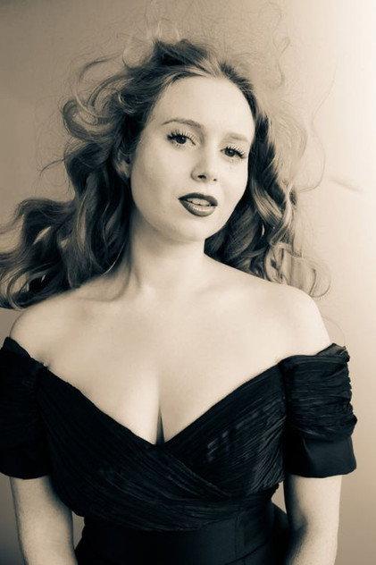 Anna Elizabeth McGrath - Actor Profile Photo