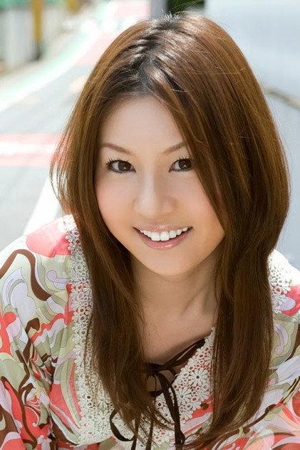 Yui Tatsumi - Actor Profile Photo