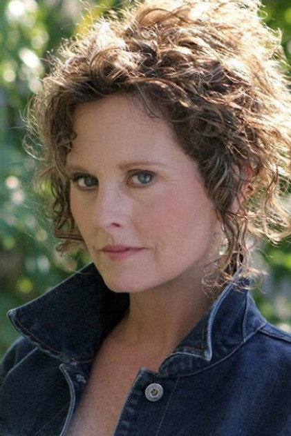 Caitlin O'Heaney - Actor Profile Photo