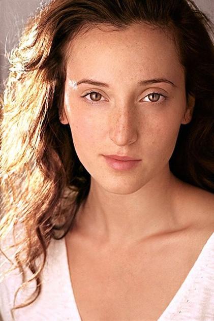 Daniella Alma - Actor Profile Photo