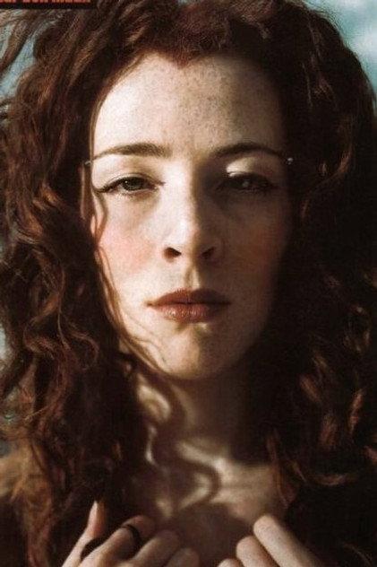 Melissa Auf der Maur - Actor Profile Photo