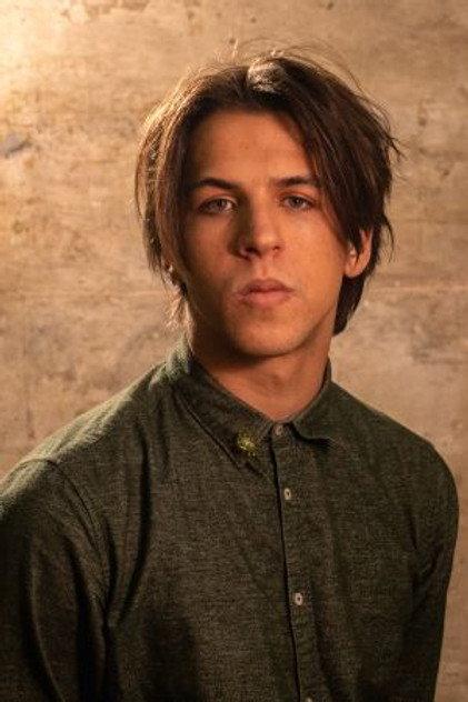 Nandê Caetano - Actor Profile Photo