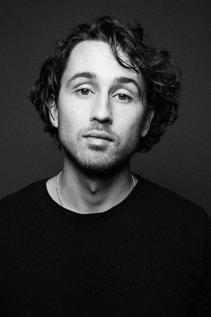 Armand Rosbak - Actor Profile Photo