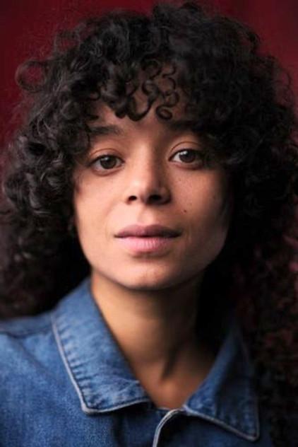 Phoebe Campbell - Actor Profile Photo